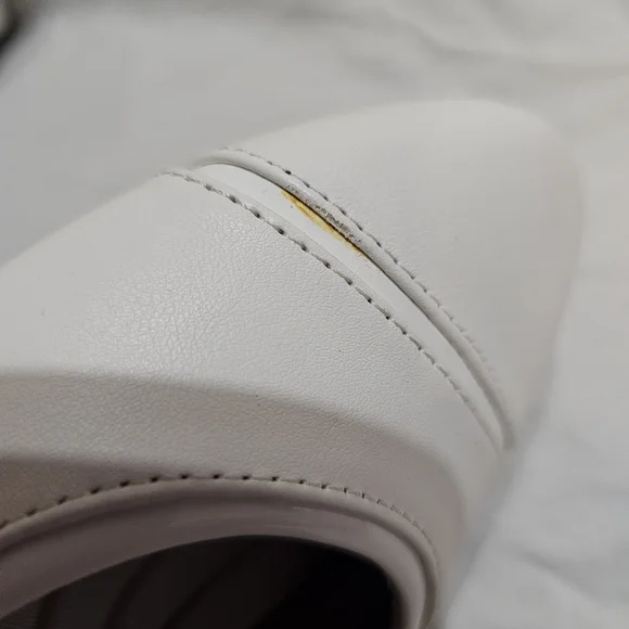 Easy Street Women's White Heels - Picture 7 of 8